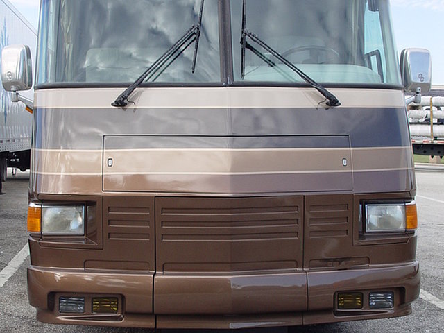 1992 Country Coach Affinity Photo