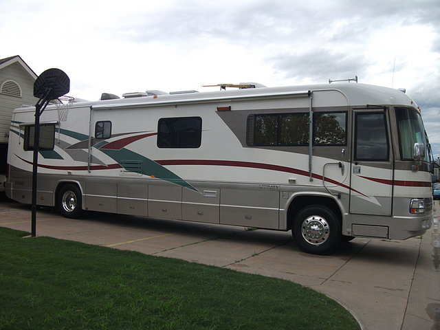 98 Country Coach Affinity