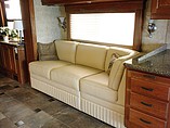 2009 Country Coach Allure Photo #10
