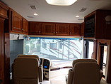 2008 Country Coach Allure 470 Photo #8