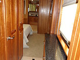 2008 Country Coach Allure 470 Photo #14