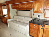 2008 Country Coach Allure 470 Photo #27