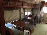 2005 Country Coach Inspire 330 Photo #8