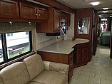 2005 Country Coach Inspire 330 Photo #10