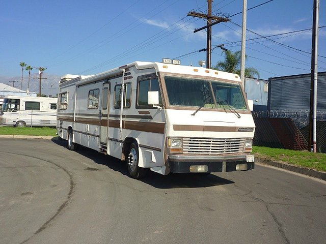 1986 Country Coach Country Coach Photo