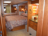 2005 Country Coach Intrigue Photo #21