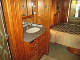 2004 Country Coach Intrigue Photo #19