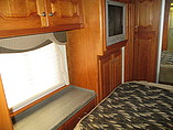 2004 Country Coach Intrigue Photo #26