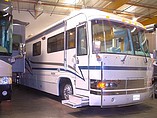 1999 Country Coach Magna Photo #2