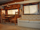 2005 Country Coach Magna Photo #6
