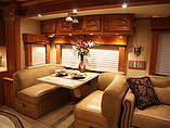 2008 Country Coach Magna Photo #31