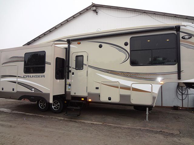 2015 CrossRoads Cruiser Photo