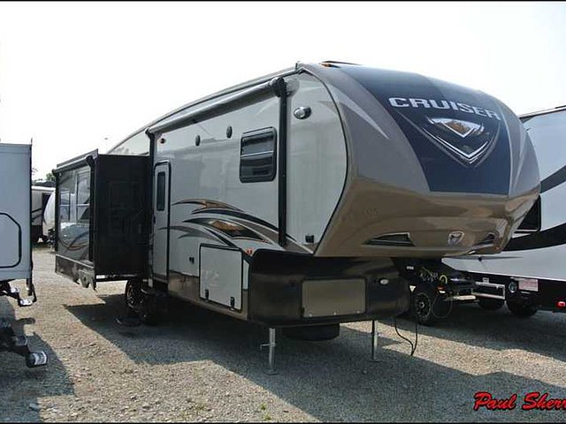 2015 CrossRoads Cruiser Photo