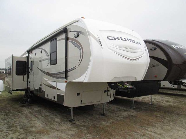 2015 CrossRoads Cruiser Photo