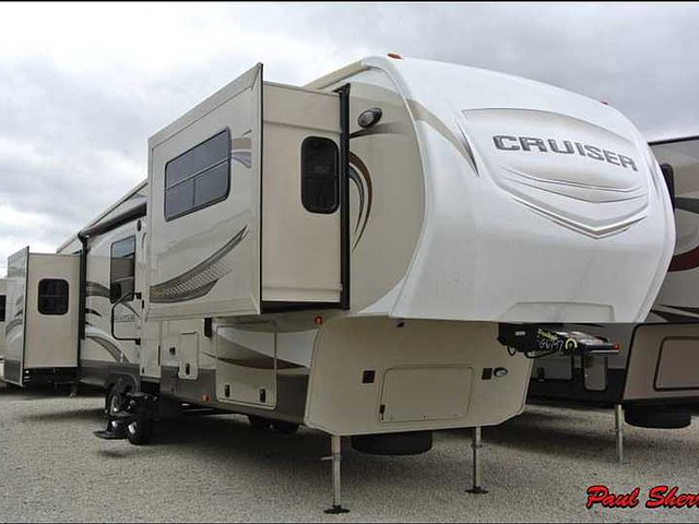 2015 CrossRoads Cruiser Photo