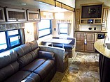 2015 CrossRoads Cruiser Aire Photo #16