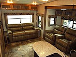2015 CrossRoads Cruiser Aire Photo #6