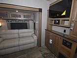 2015 CrossRoads Cruiser Aire Photo #16