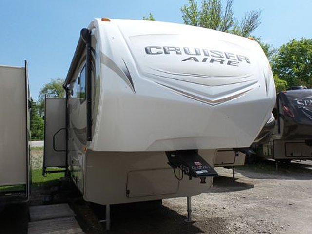 2015 CrossRoads Cruiser Aire Photo
