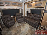2015 CrossRoads Cruiser Aire Photo #9