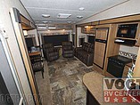 2015 CrossRoads Cruiser Aire Photo #18