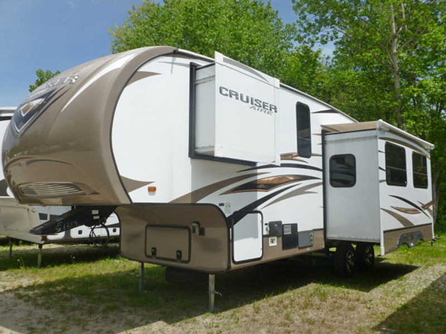 2013 CrossRoads Cruiser Aire Photo