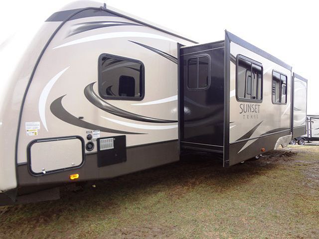 15 CrossRoads Sunset Trail Reserve