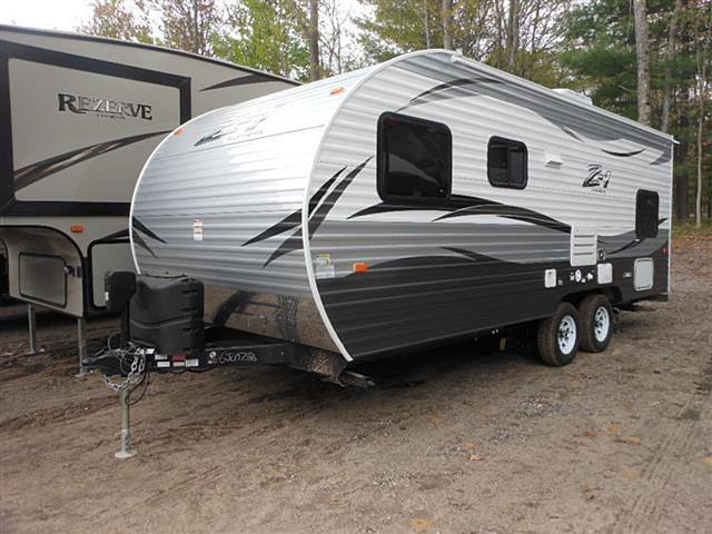 2016 CrossRoads Z-1 Photo
