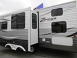 2016 CrossRoads Zinger Photo #12