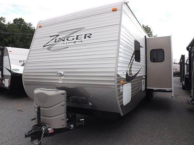 2015 CrossRoads Zinger Photo