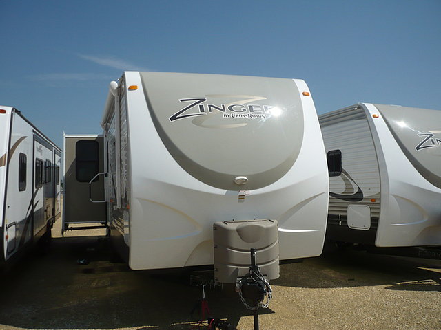 2015 CrossRoads Zinger Photo