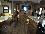 2015 Cruiser RV Cruiser Rv Photo #9