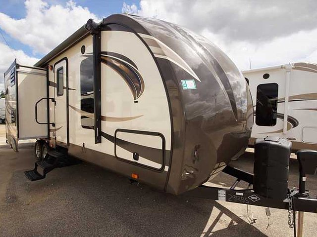 2015 Cruiser RV Enterra Photo