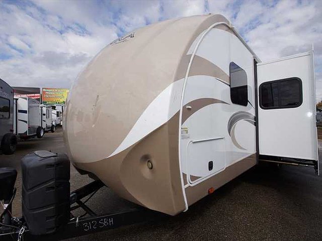 2014 Cruiser RV Enterra Photo