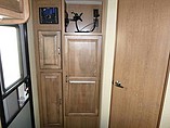 2015 Cruiser RV Fun Finder Photo #11