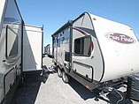 2015 Cruiser RV Fun Finder Photo #2