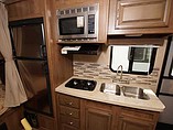 2015 Cruiser RV Fun Finder Photo #11