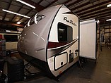 2015 Cruiser RV Fun Finder Photo #9