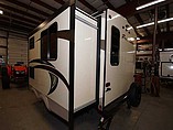 2015 Cruiser RV Fun Finder Photo #10