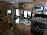 2015 Cruiser RV Fun Finder Photo #8