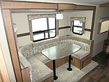 2015 Cruiser RV Fun Finder Photo #9