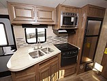 2016 Cruiser RV Fun Finder Photo #10