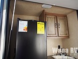 2015 Cruiser RV Fun Finder Photo #9