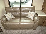 2016 Cruiser RV Fun Finder Photo #9