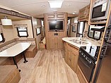 2016 Cruiser RV Fun Finder Photo #9