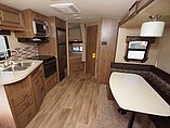 2016 Cruiser RV Fun Finder Photo #8