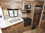 2016 Cruiser RV Fun Finder Photo #11