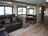 2015 Cruiser RV Fun Finder Photo #13
