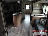 2015 Cruiser RV Fun Finder Photo #25