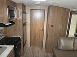 2015 Cruiser RV Fun Finder Photo #12